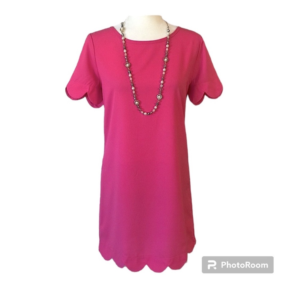 PINK DRESS W/ SCALLOPED HEM & SLEEVES, ROUND NECKLINE, EXPOSED ZIPPER